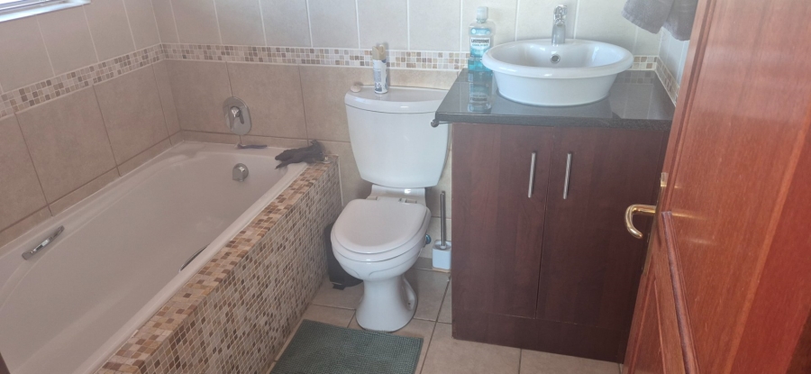 2 Bedroom Property for Sale in Pentagon Park Free State